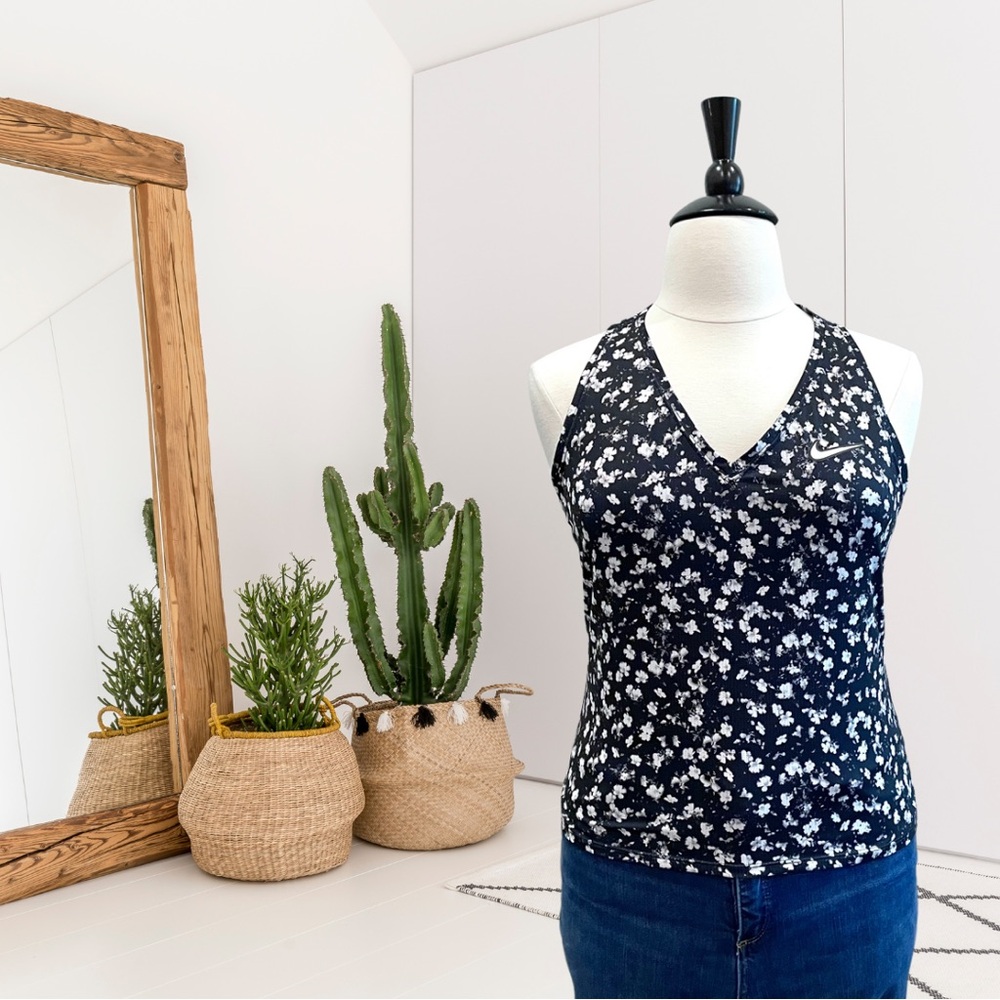 Nike Dri-Fit Floral V-Neck Tank Top